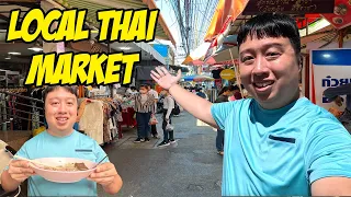 Trying Local Thai Street Food at Bangkok's Most Unique Market 🇹🇭 Wang Lang Market + Wat Arun Temple