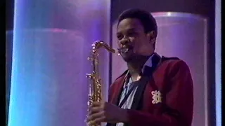 Tippa Irie   1986 03 27   Hello Darling @ Top Of The Pops