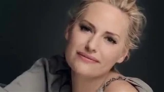 L'ORÉAL TRUE MATCH WITH AIMEE MULLINS