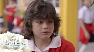 La Rosa de Guadalupe  2023  - El regalo de navidad ( Parte 1) HD