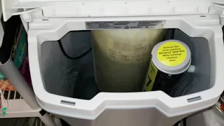 Clean Whirlpool Water Softner