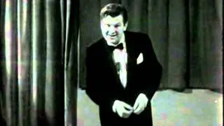 Benny Hill - Beginning of 'The Benny Hill Show' (1)