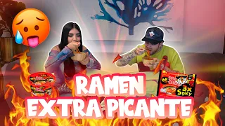 Comiendo el RAMEN MÁS PICANTE DEL MUNDO ¿Quién se conoce más?🥵🔥 | Steff Loaiza