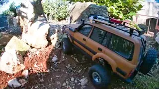 Toyota LC80 Land Cruiser 4x4 truck adventure and exploration in scale park