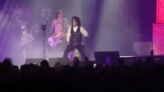 Only Women Bleed - Alice Cooper at the SSE Wembley Arena 16th November 2017