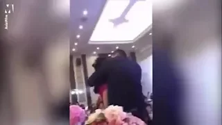 UN SUEGRO BORRACHO BESA A LA NOVIA DURANTE UNA BODA Y DESATA LA FURIA DE LOS INVITADOS