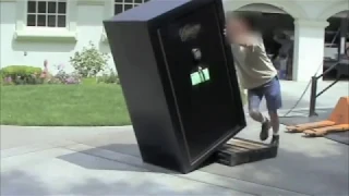 Moving a HUGE 800 lb. Gun Safe off pallet in So.Cal.