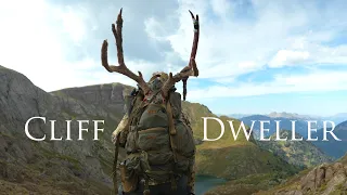 Cliff Dweller: A High Country Mule Deer Hunt