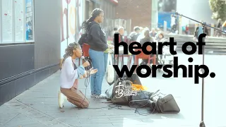 POWERFUL worship on the streets of LONDON! ​⁠