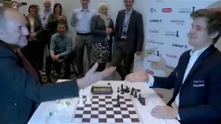 magnus carlsen Vs espen agdestein (Manager)