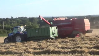 Harvest 16 - Combining with Massey Ferguson 34