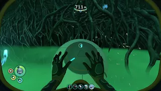 Subnautica - Getting Crystalline Sulfur without getting damage.