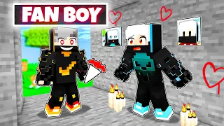 Kidnapped by a CRAZY FAN BOY in Minecraft (Hindi)