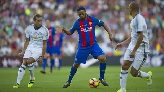 Barça Legends vs Manchester United Legends - Camp Nou highlights - #LegendsAreBack