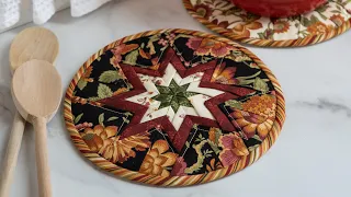 Making Folded Star Hot Pads from Plum Easy Patterns | a Shabby Fabrics Tutorial