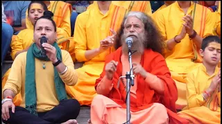 Kailash Kher Joins Sacred Ganga Aarti on the Holy Banks of Mother Ganga || 18 June 2022