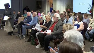 Mount Dora residents bring concerns over foul stench to city council meeting