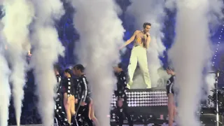 EUROVISION 2022 Final: MIKA HIT-Medley - Interval Act