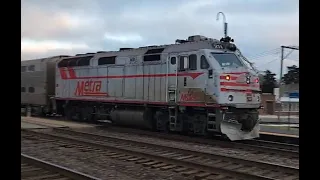 Painted Special Edition Metra on the BNSF at LaVergne in Berwyn, Illinois