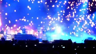 Paul McCartney - Live And Let Die [Up And Coming Tour - Argentina 10/11/2010]