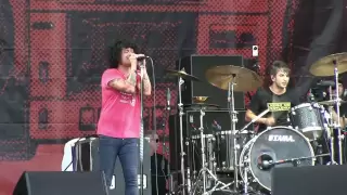 At The Drive-In **One-Armed Scissor** Live (720p HD) at Lollapalooza on 8-5-2012