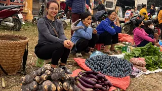 The process of making banana bread, taking care of pets, going to the market to sell yams