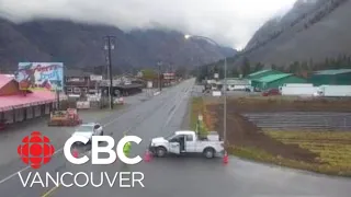 Rock slide closes Highway 3 and forces evacuations