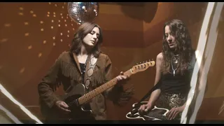 Larkin Poe - Strike Gold (Official Video)