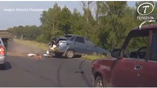 Видеорегистратор запечатлел ДТП с участием военного грузовика и «десятки»