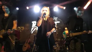 Вельвет - Ближе нельзя (Live in 16TONN)