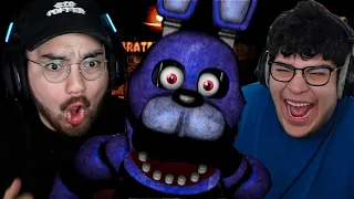 OUR FIRST TIME PLAYING FIVE NIGHTS AT FREDDYS...