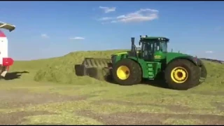 John Deere 9620R