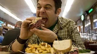 The Untold Truth Of Man V Food