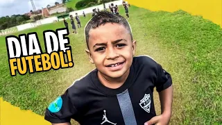 MINHA PRIMEIRA PARTIDA DE FUTEBOL!!