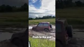 Suzuki Vitara in the muddy roads #shorts #suzuki চরম грязь