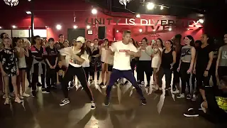 DRAKE   IN MY FEELINGS Kiki Dance Matt Steffanina & Megan Batoon mp4