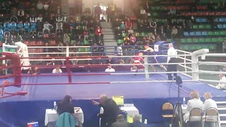 2015 Gan-Erdene Gankhuyag vs Kirgizstanian boxer