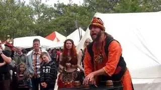 Zauberer Kalibo beim 3. Großen Mittelaltermarkt zu Illingen - Ballzauber