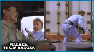 Walker Does Some Car Surfing To Catch A Runaway Truck | Walker, Texas Ranger