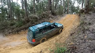 Lifted Subaru offroad muddy, Forester SF5 98 having