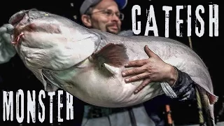 Missouri River MONSTER Blue Catfish - Fishing Heavy River Current