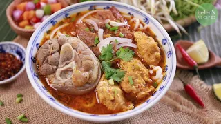 BÚN BÒ HUẾ - Vietnamese Spicy Beef Noodle Soup | Helen's Recipes