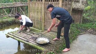 Crispy Fried Quail, Delicious Cooking, Couple Building Life - Build Farm Life