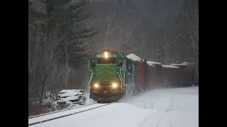 NBSR 6332 leads 908 East at Lake View on the Mattawamkeag Sub 12/22/19