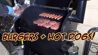 SDSBBQ - Burgers and Hot Dogs on Tracey The Traeger Pro 22 Pellet Grill