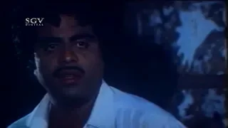 Ambarish Searching for Job in Bombay | Kannada Best Scenes of Chakravarthy Movie