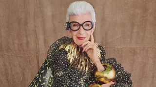 Fashion icon Iris Apfel dies at 102