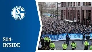 Schalker Fanmarsch in Manchester | FC Schalke 04