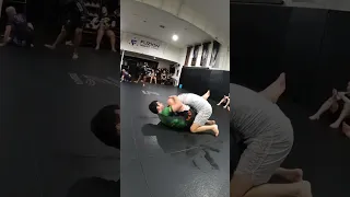 Armbar from Rubber Guard #bjj