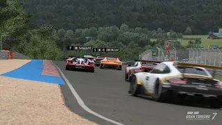 GT7 onboard for the first corner chaos